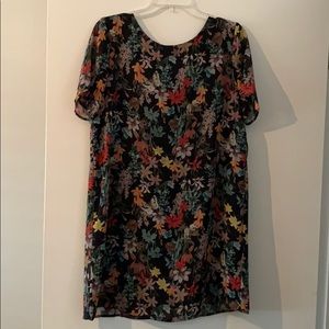 Floral Shift Dress Size M